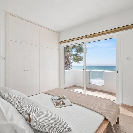 펜션 Lagoon Blue House By Nomads Kato Yialia