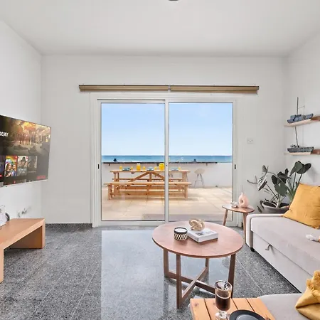 Сasa de vacaciones Lagoon Blue House By Nomads Kato Yialia